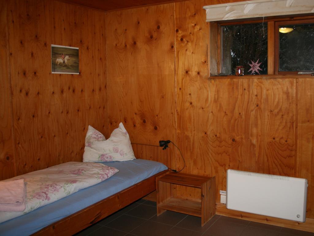 Brekkulaekur Guesthouse Hunathing Vestra Szoba fotó