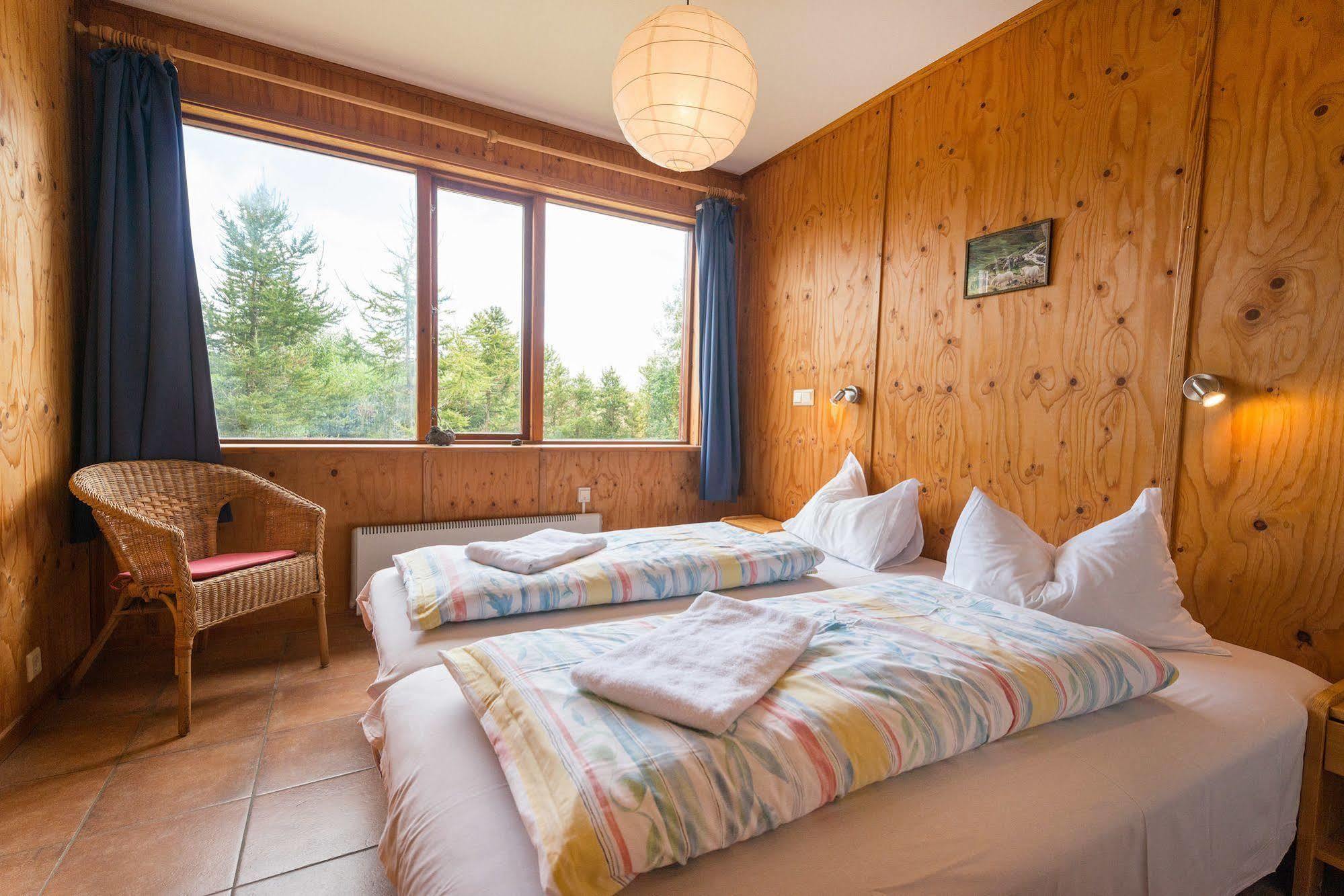 Brekkulaekur Guesthouse Hunathing Vestra Kültér fotó